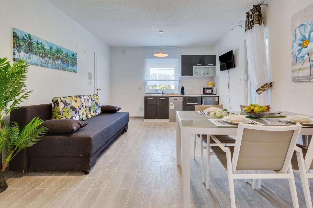 Apartmani Kastelina 维尔 外观 照片
