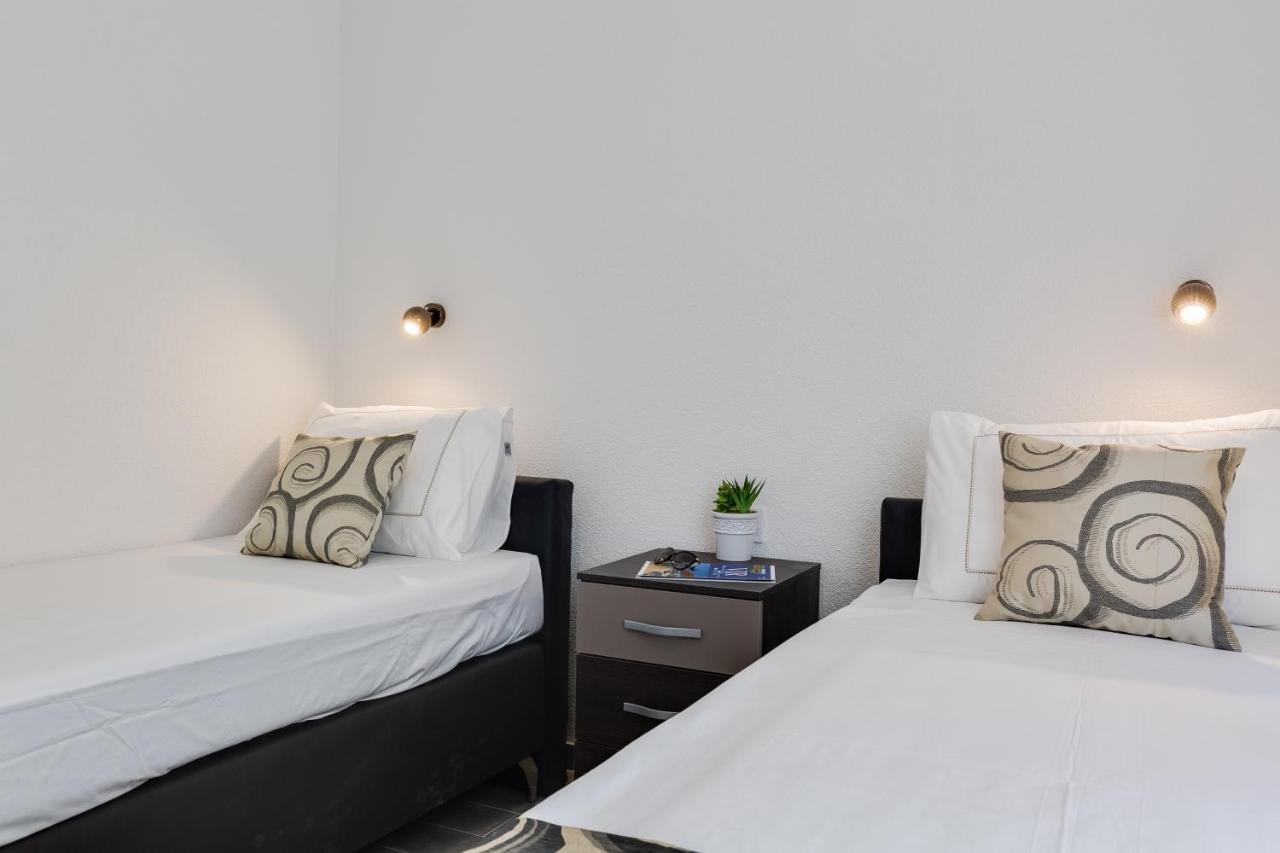 Apartmani Kastelina 维尔 外观 照片